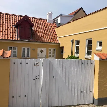 Naervaer I Apartment